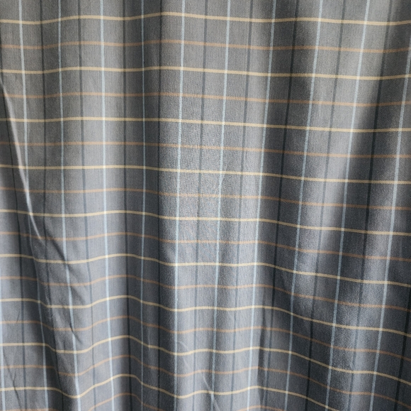 Preowned Joseph Abboud Mens Shirt. - Picture 4 of 4